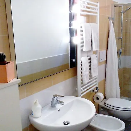 Raffaello Apartment *